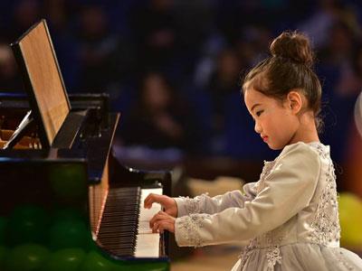 西双版纳钢琴辅导老师哪里找？